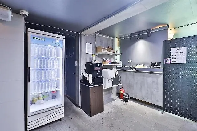 Busan Songjeong Namuneulbo Motel